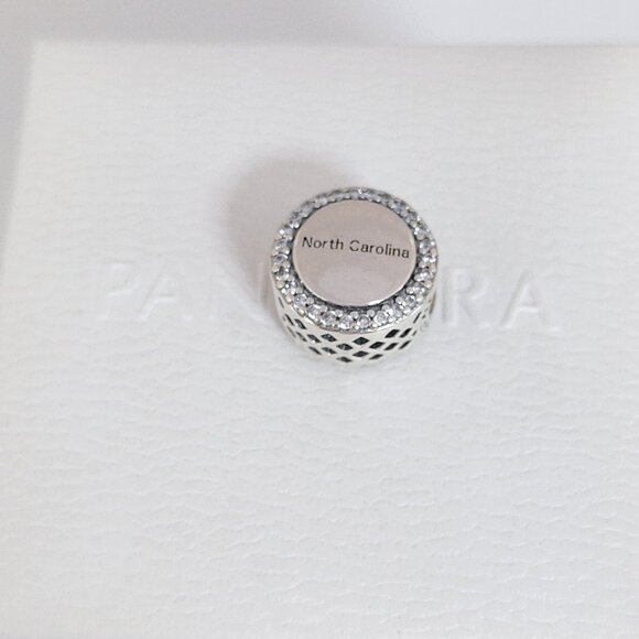 Pandora North Carolina Map Bead Charm Bracelet Pendant S925 Silver with box - Picture 6 of 7